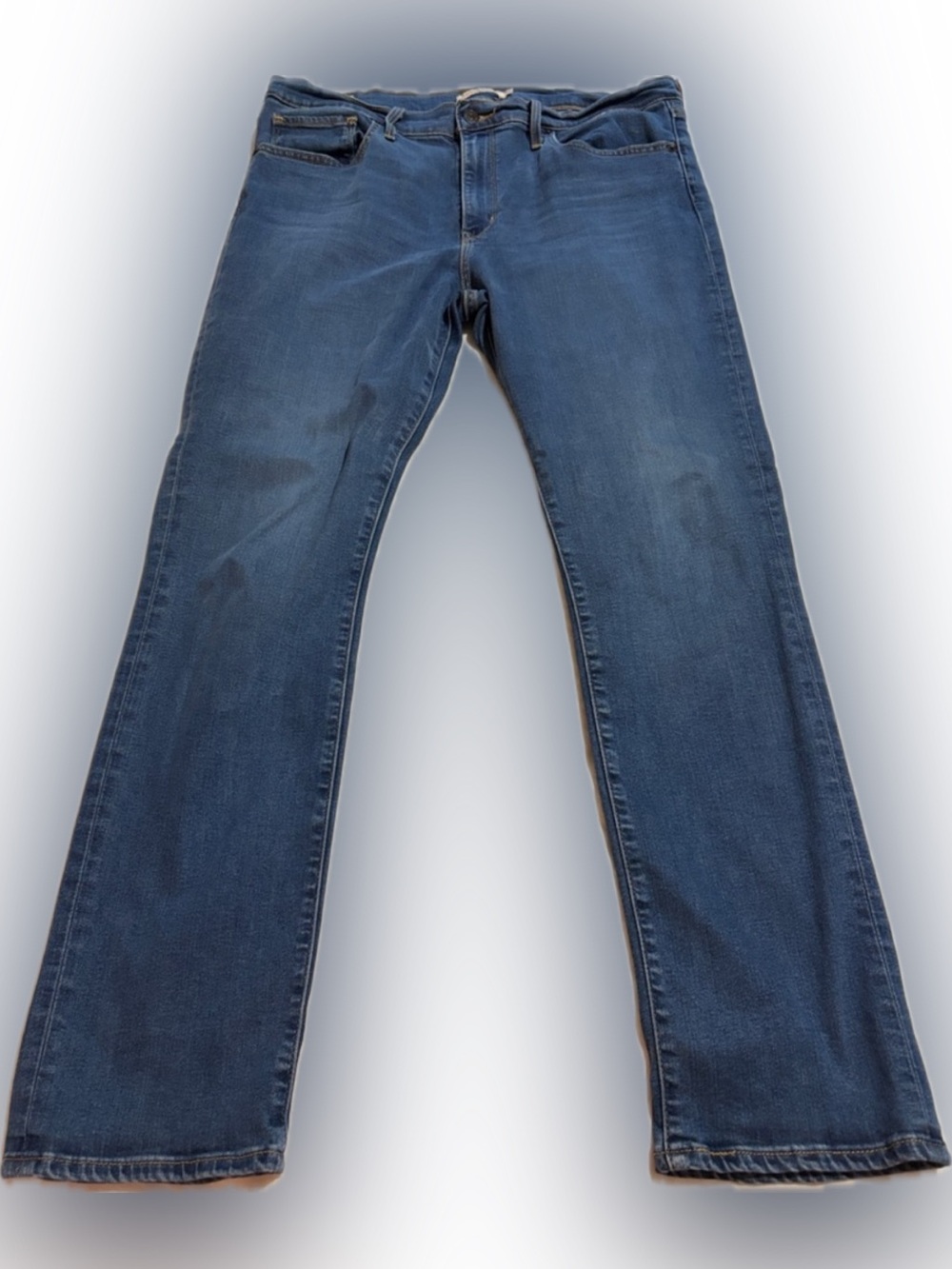 Levi’s 724 High Rise Medium Blue Jeans - Comfortable Straight Fit